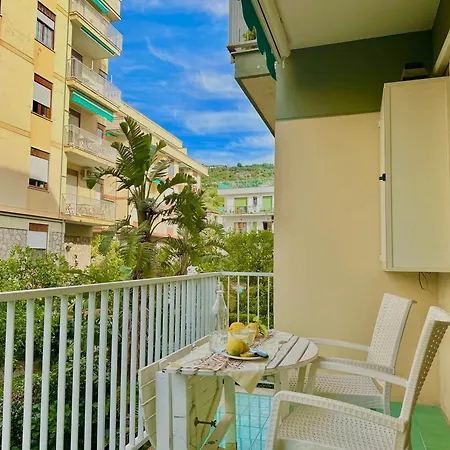 Pool Best Nest Apartment